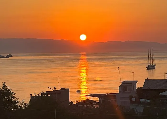 Nyaraló La Joya Sileno Giardini Naxos